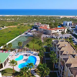 Da Lota - Beachfront Appart hôtel Manta Rota